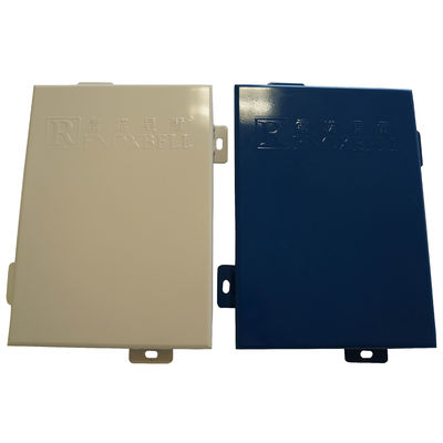 comprare Pannello di rivestimento per pareti in alluminio rivestito in PVDF resistente per la costruzione di rivestimenti e decorazioni per le pareti online manufacture