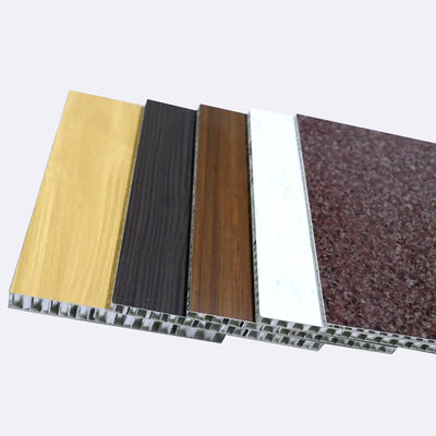 comprare Opzioni di colori diversi pannello composito in nido di miele in alluminio decorativo per rivestimento di pareti di facciata online manufacture