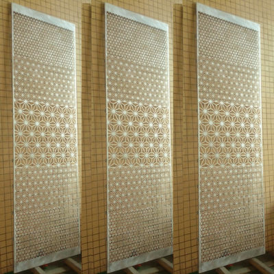 Pannello di rivestimento per pareti di tende in alluminio perforato per la decorazione degli schermi degli edifici